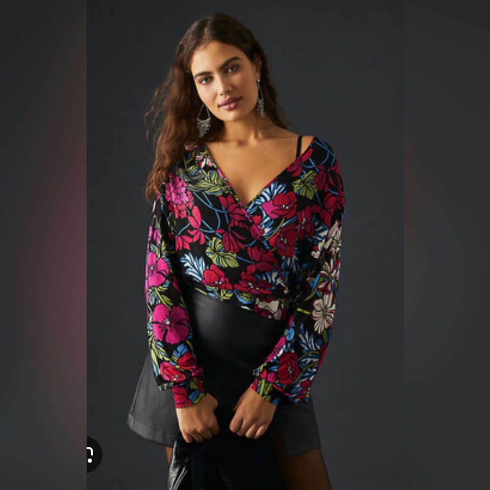 Anthropologie’s TINY FINLEY V-NECK TOP medium Floral wrap blouse with side tie